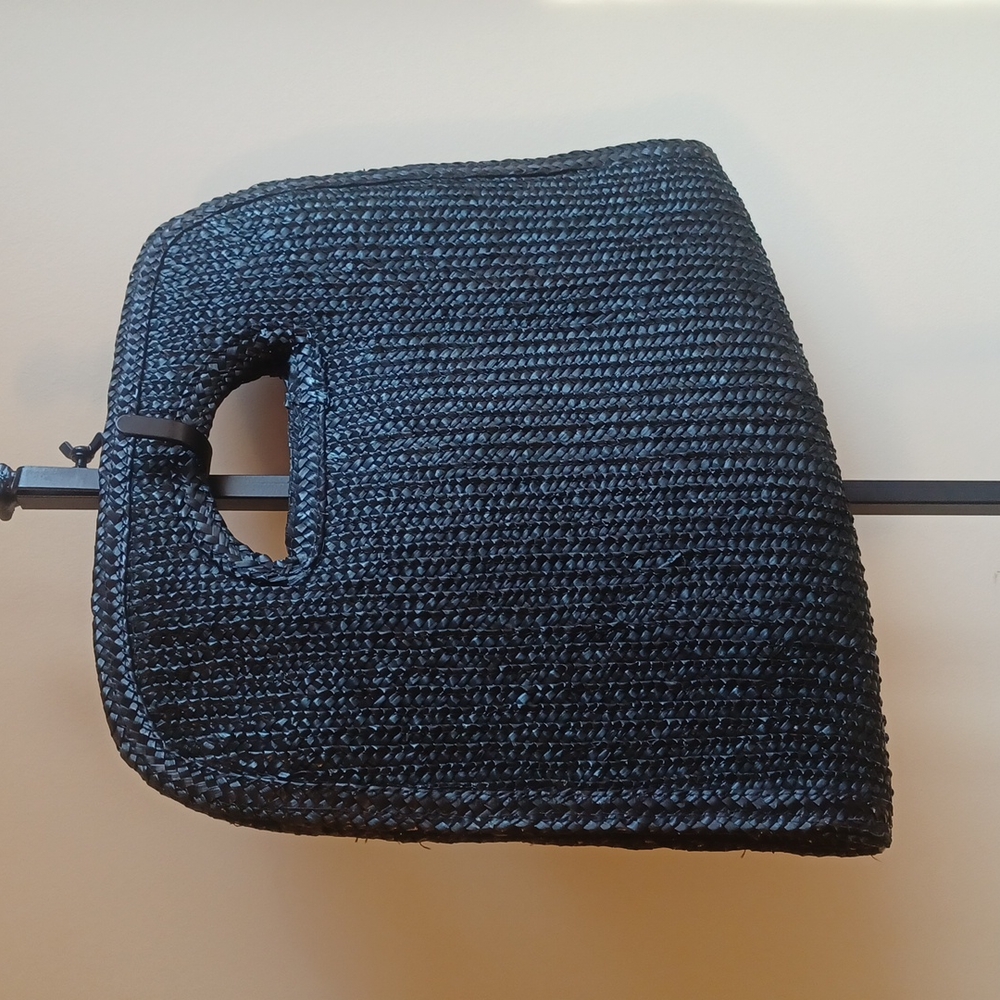 Vintage Straw oversized black handbag.  Like New!
